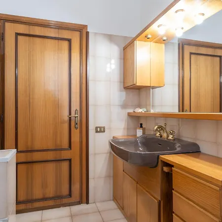 Traveler's Retreat In * Lecco