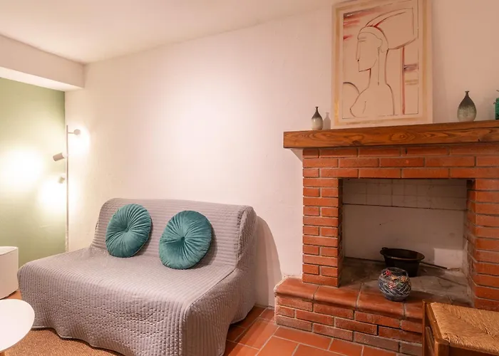 Travelers Retreat In *